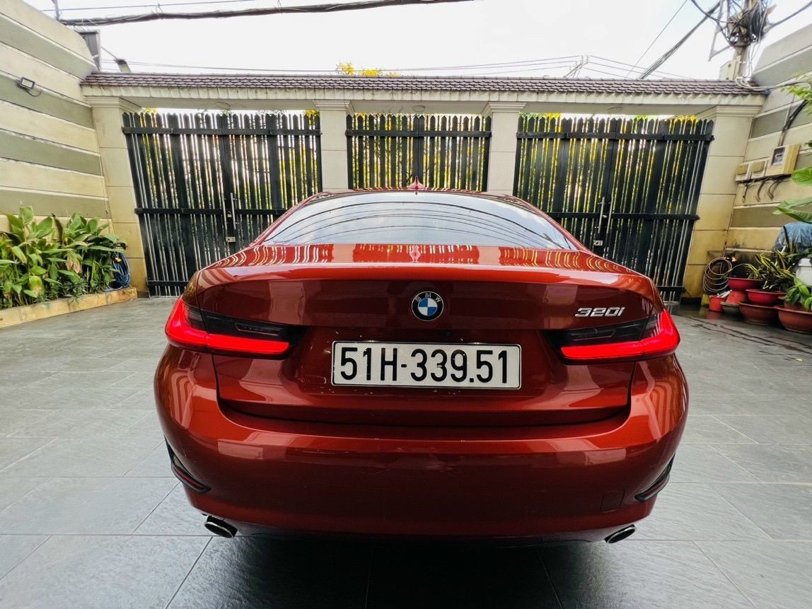 BMW 320i 2019 - Xe đẹp còn rất mới bao kiểm tra hãng