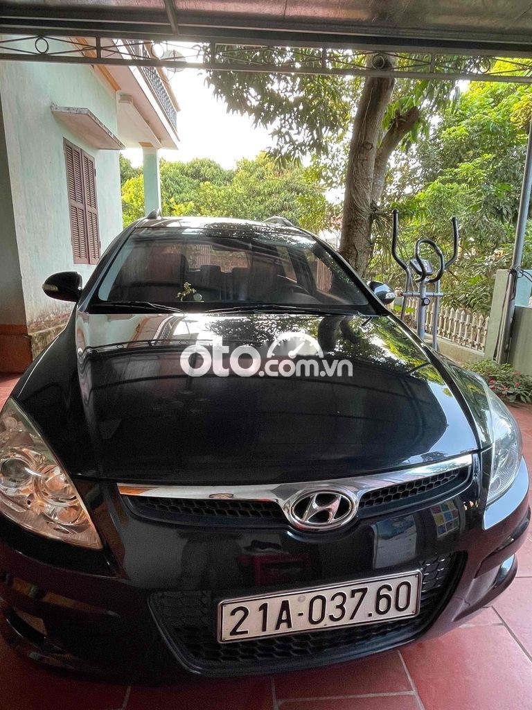 Hyundai i30 Cần bán xe gia đình Huyndai cw 1.6 AT sx2009 2009 - Cần bán xe gia đình Huyndai i30cw 1.6 AT sx2009