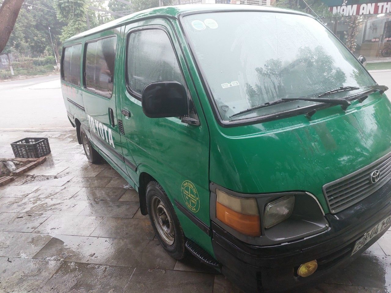 Toyota Hiace 2000 - Cần bán gấp giá chỉ 45 triệu có thương lượng