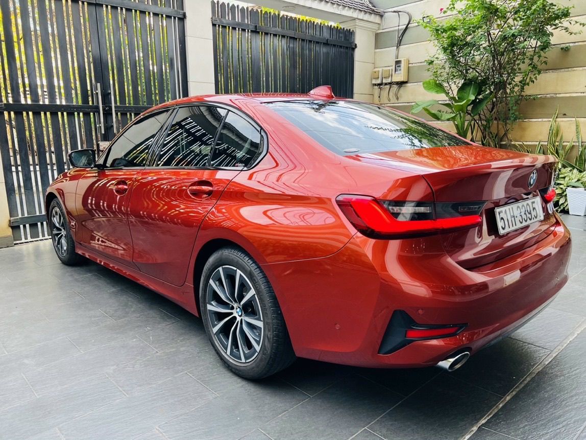 BMW 320i 2019 - Xe đẹp còn rất mới bao kiểm tra hãng