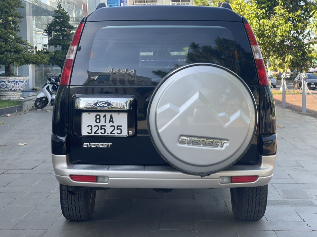 Ford Everest 2008 - Màu đen, 285tr