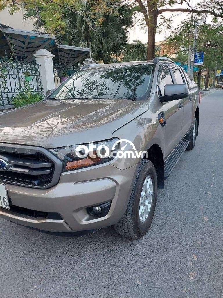 Ford Ranger Cần bán  2020 AT 2020 - Cần bán Ranger 2020 AT