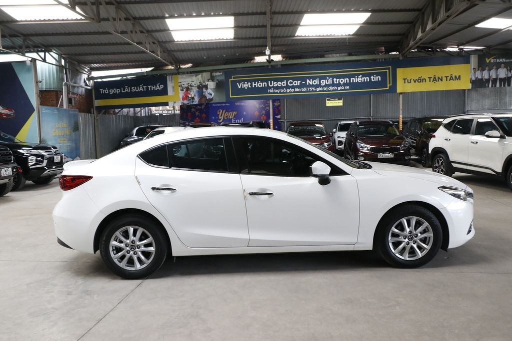 Mazda 3 2018 - Xe màu trắng, 538tr