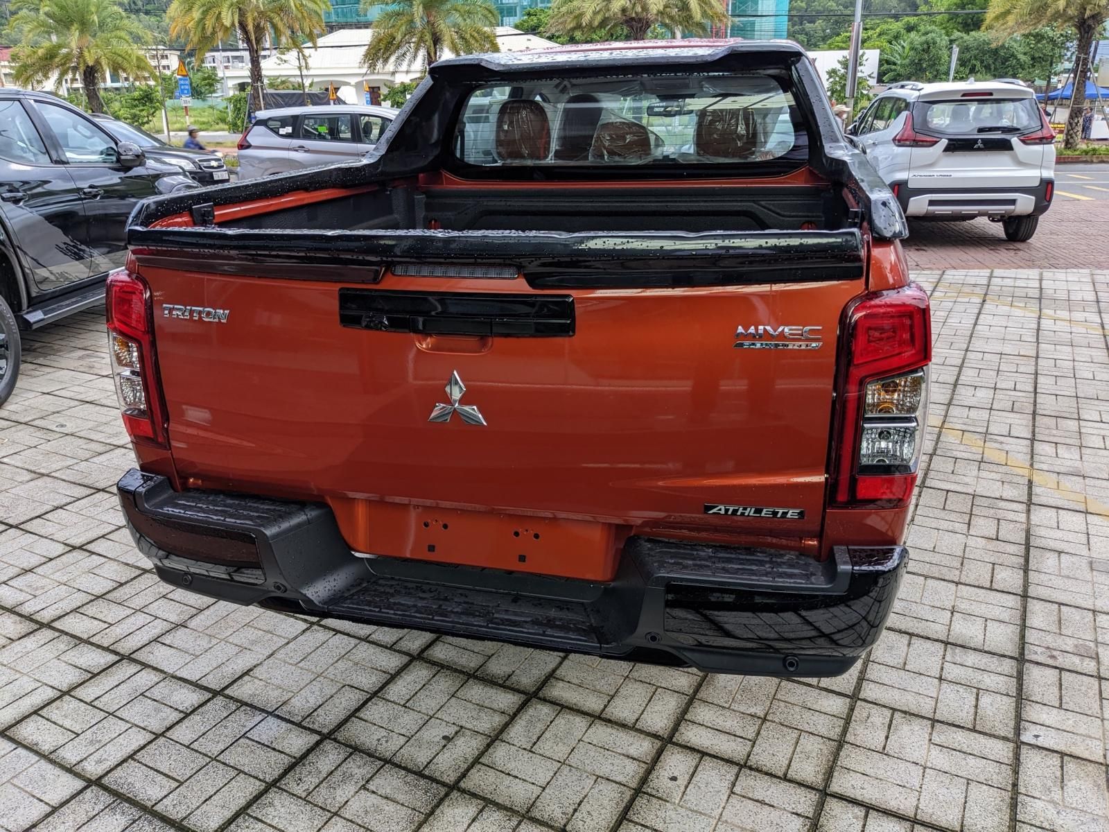 Mitsubishi Triton 2022 - Giảm thuế trước bạ xe giao ngay