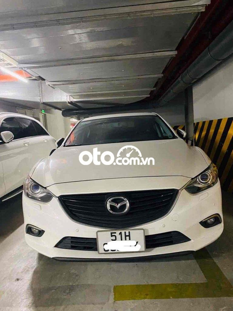 Mazda MX 6 Bán  6 2.0 2015 Trắng đi 50K bảo trì hãng 2015 - Bán Mazda 6 2.0 2015 Trắng đi 50K bảo trì hãng