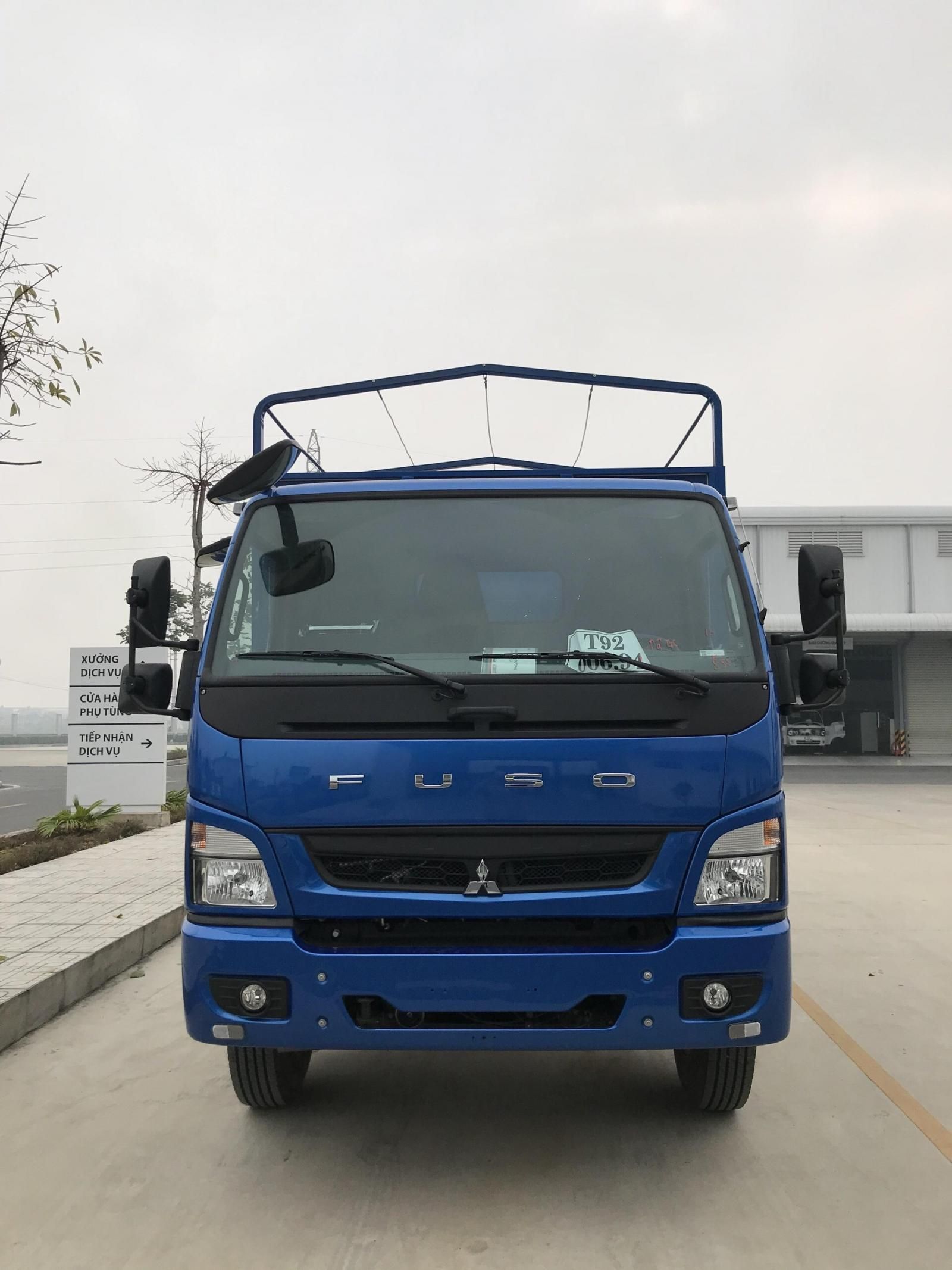 Mitsubishi Fuso 2022 - Xe tải 8,2 tấn thùng dài 6,1m tại Bình Dương. Hỗ trợ trả góp trả trước 300 triệu