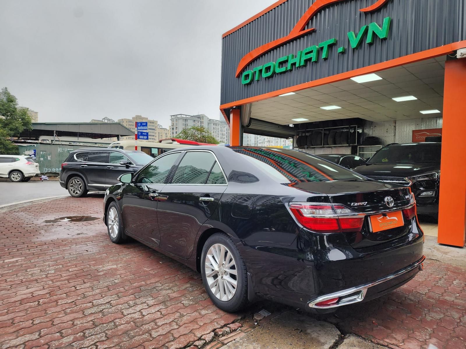 Toyota Camry 2017 - Xe bao chất