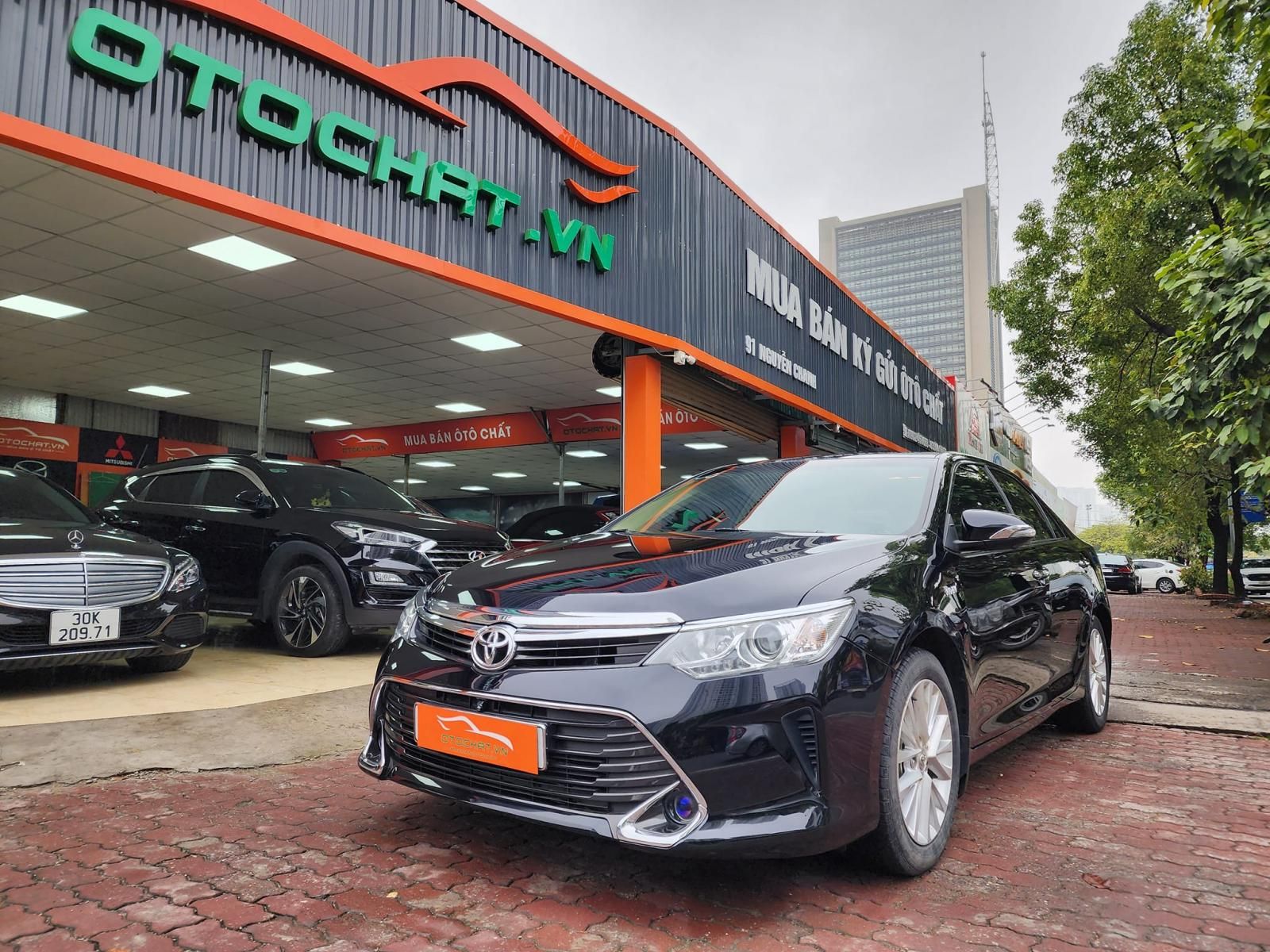 Toyota Camry 2017 - Xe bao chất