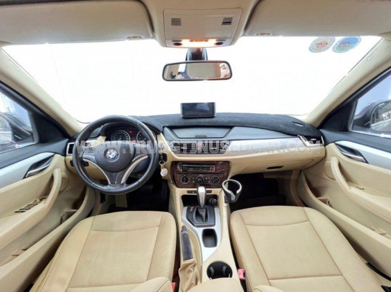 BMW X1 2010 - Tên tư nhân uỷ quyền