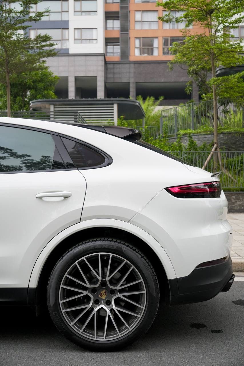 Porsche Cayenne 2020 - Model 2021 giá 5 tỷ 770tr