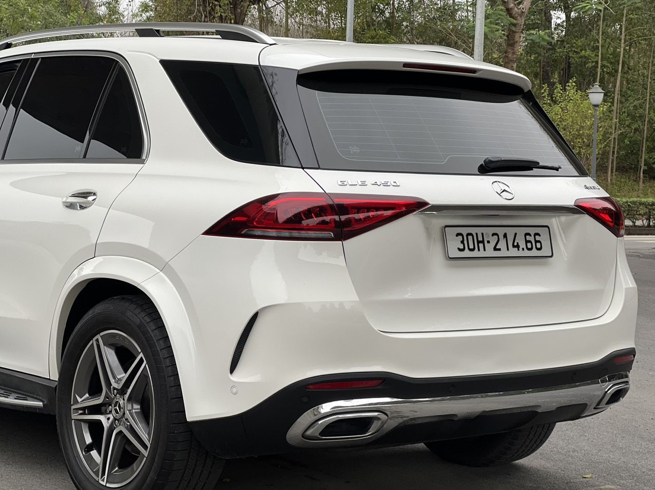 Mercedes-Benz GLE 450 2020 - Trắng, nội thất nâu