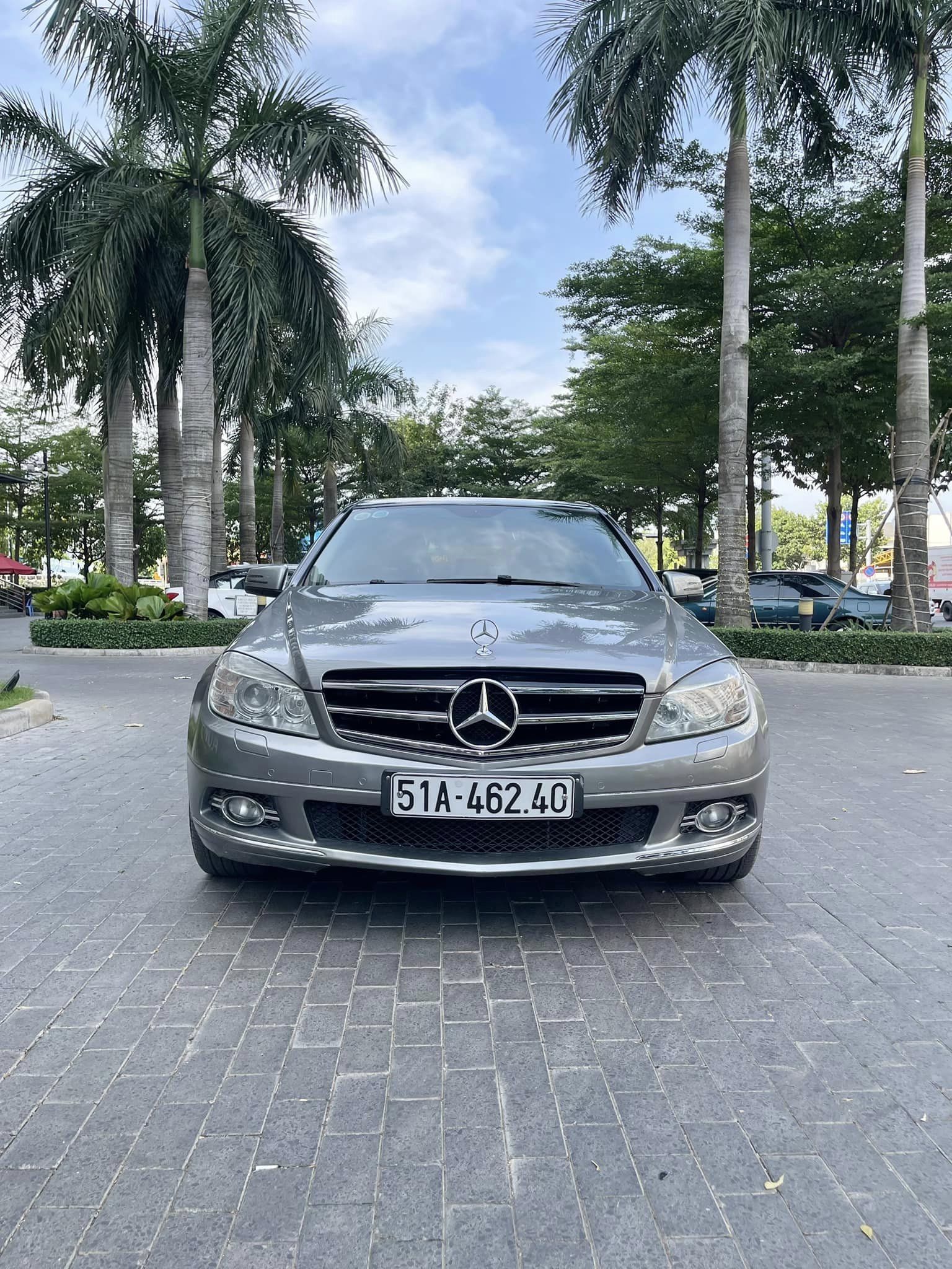 Mercedes-Benz C 230 2009 - Xe màu xám giá hữu nghị