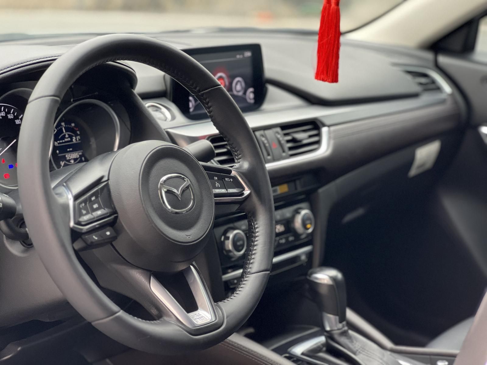 Mazda 6 2019 - Giá 610tr