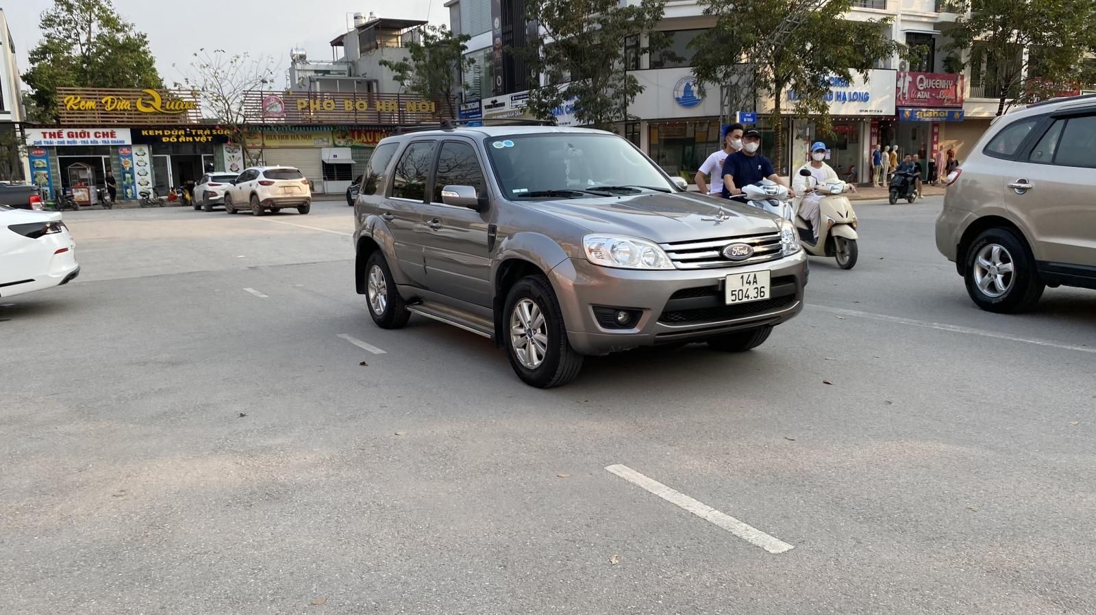 Ford Escape 2009 - Xe đẹp, giao giá tốt, trang bị full options