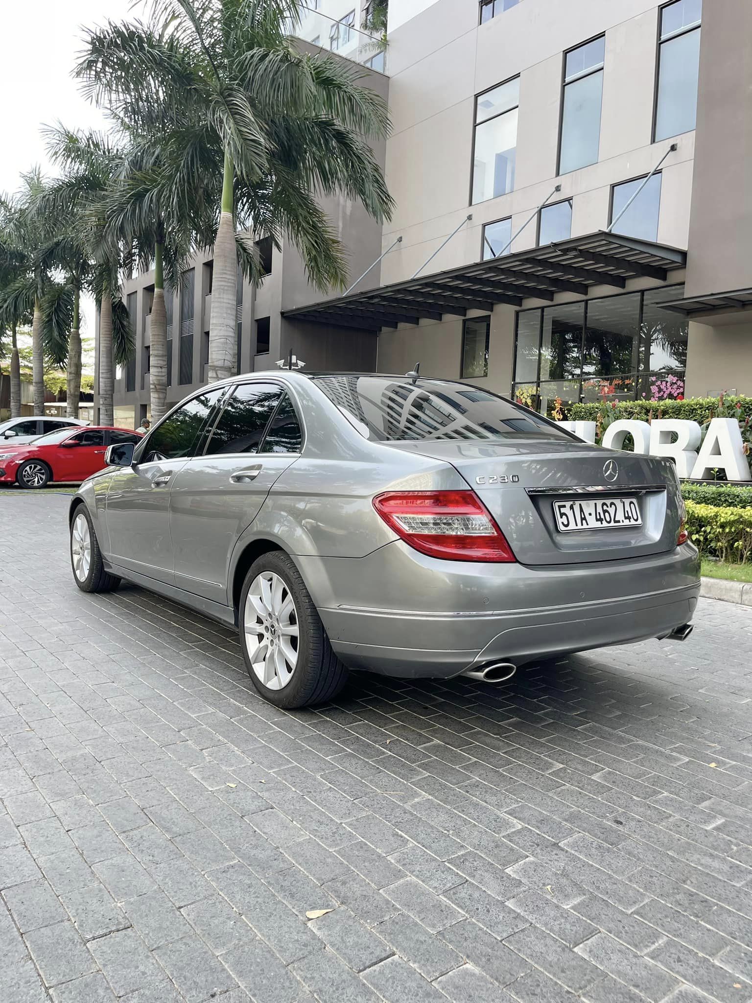 Mercedes-Benz C 230 2009 - Xe màu xám giá hữu nghị