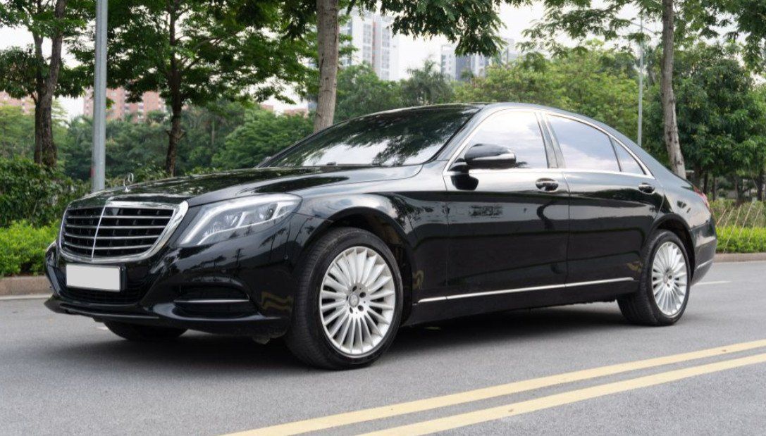 Mercedes-Benz S450 2016 - Một chủ sử dụng từ đầu