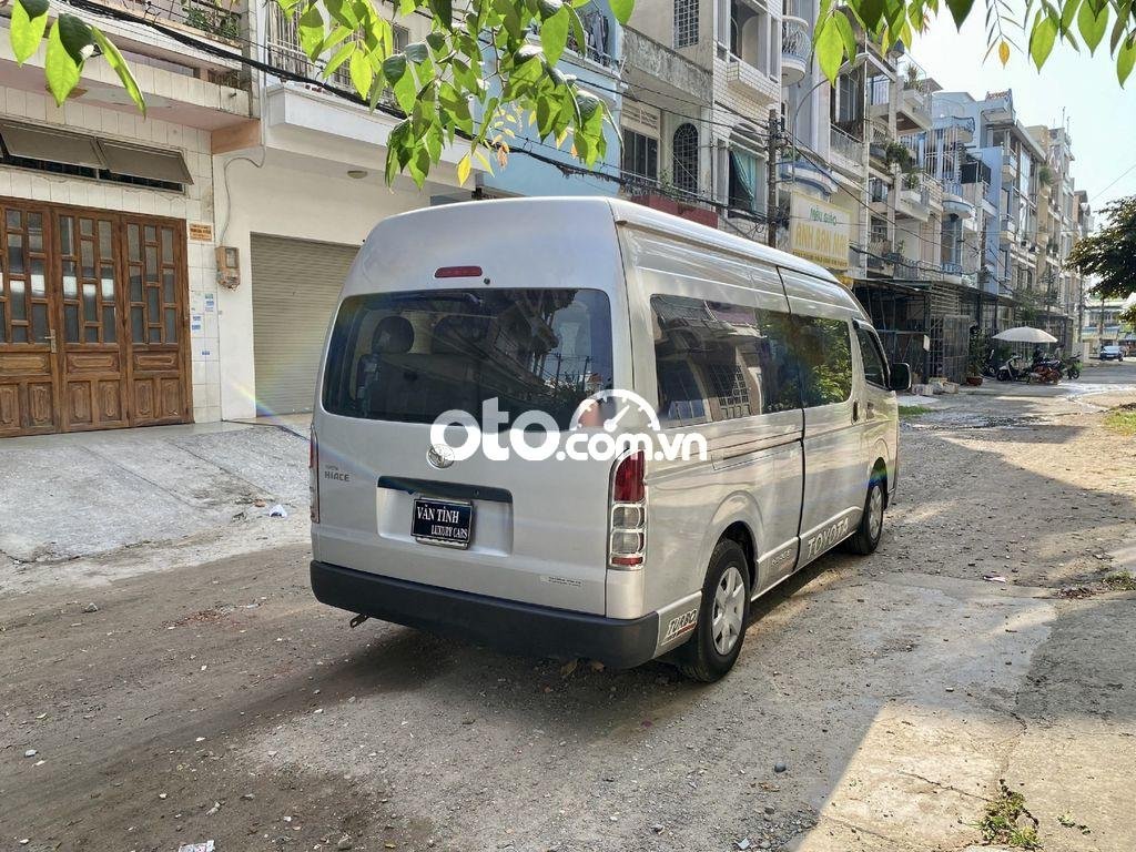 Toyota Hiace   16 Chỗ Máy Xăng 2013 Màu Bạc 47.000km 2013 - Toyota Hiace 16 Chỗ Máy Xăng 2013 Màu Bạc 47.000km