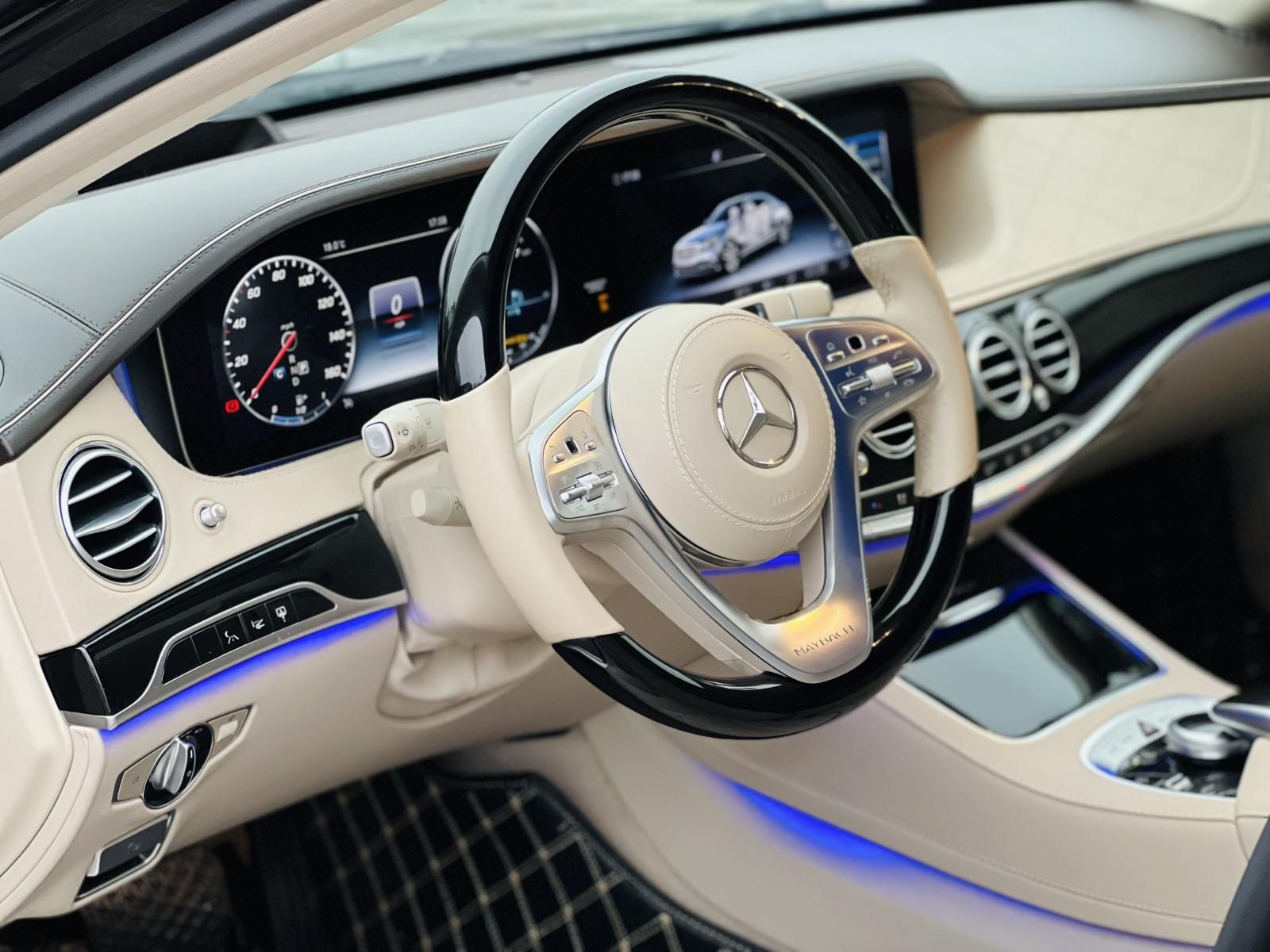 Mercedes-Benz Maybach S450 2019 - Tên tư nhân biển Hà Nội