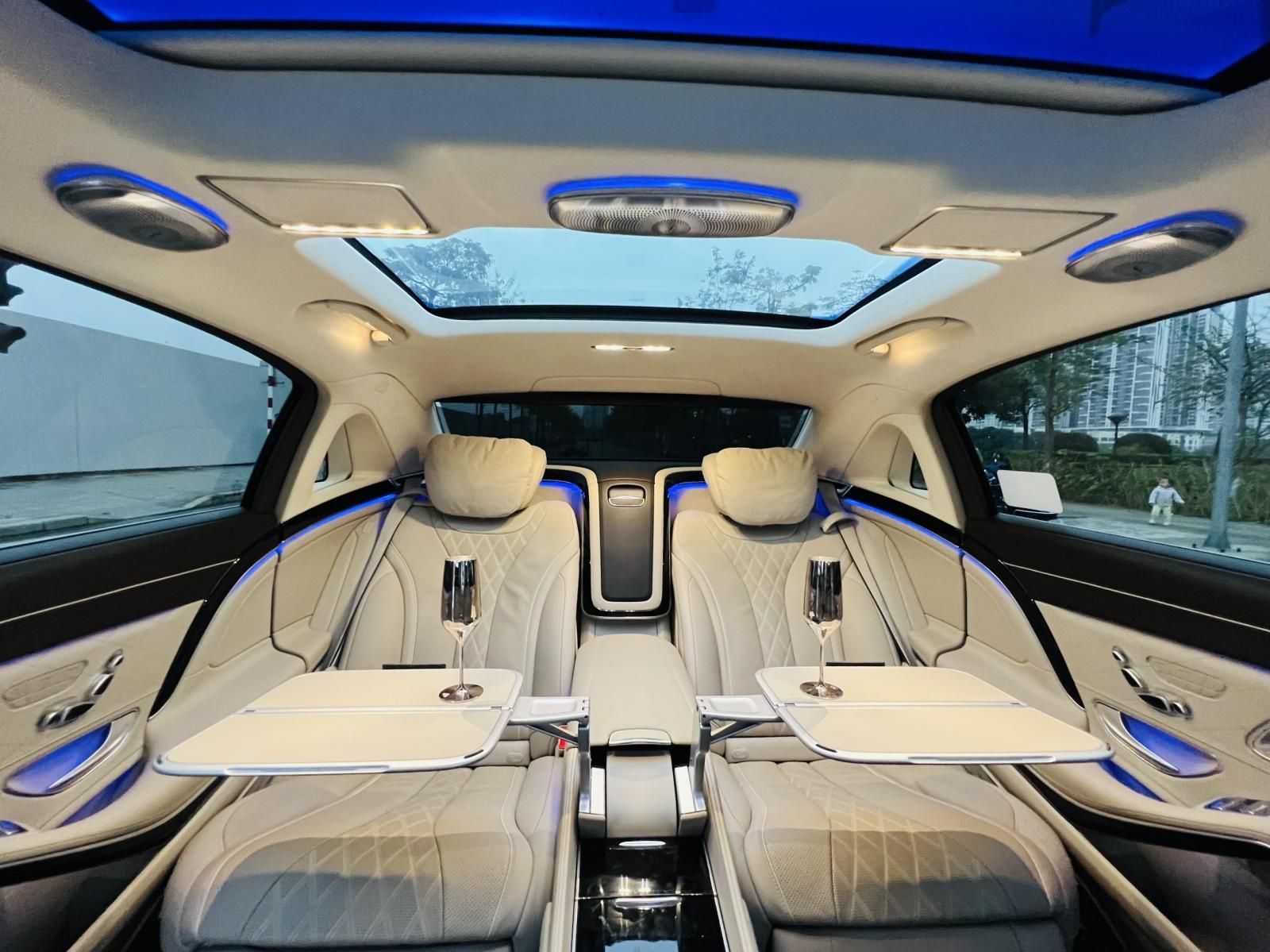 Mercedes-Benz Maybach S450 2019 - Tên tư nhân biển Hà Nội