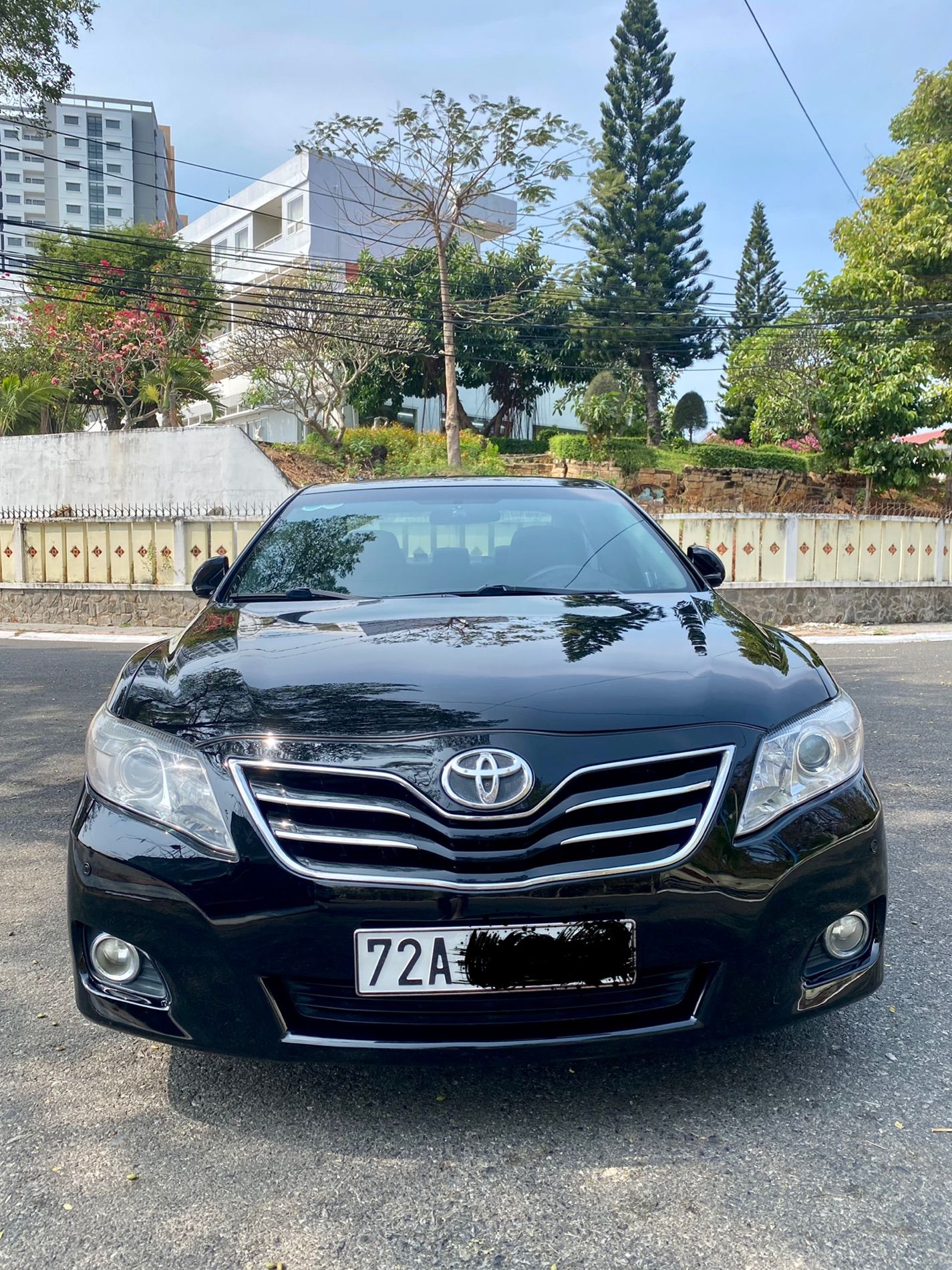 Toyota Camry 2010 - Xe còn mới giá 585tr