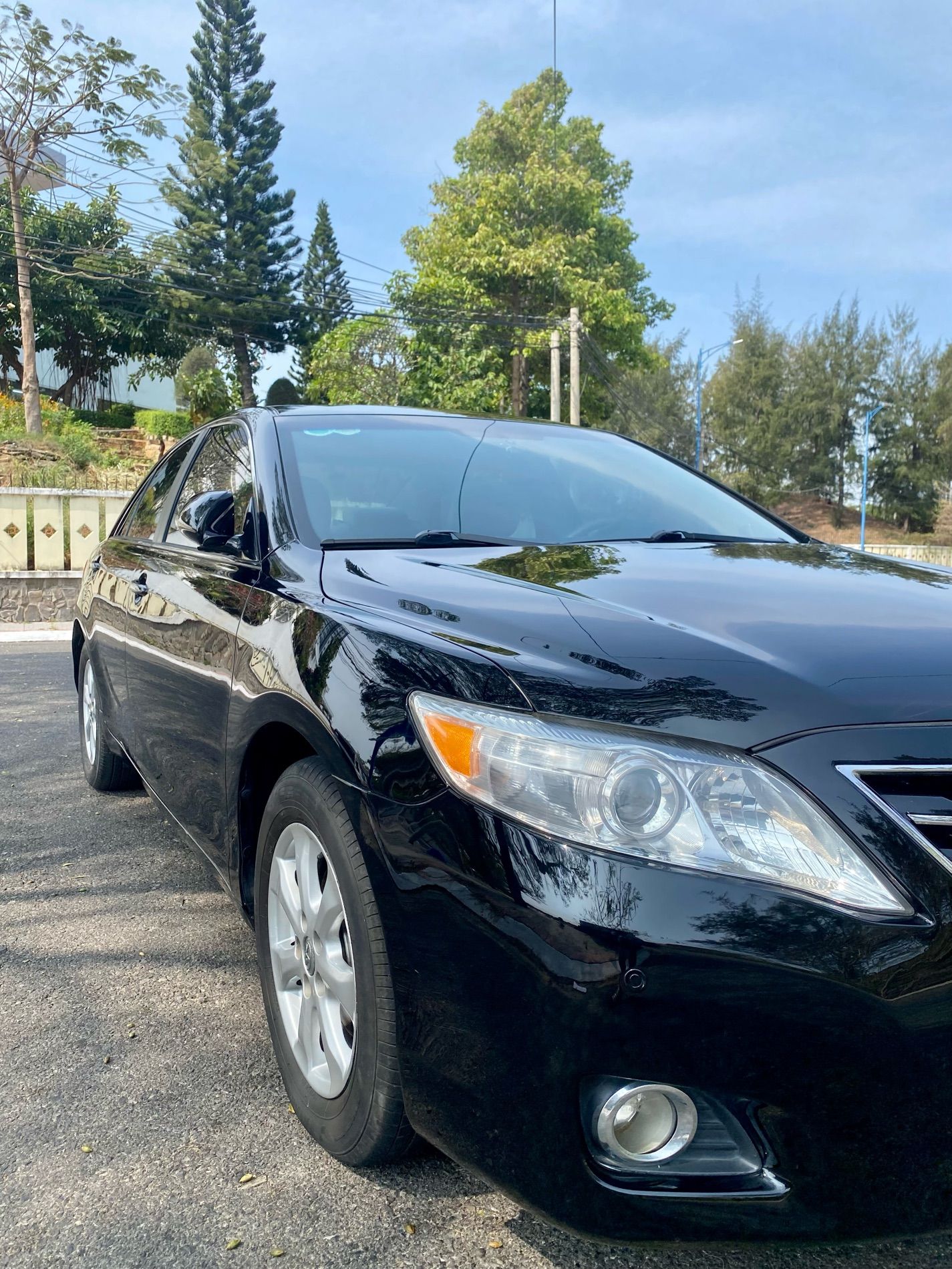 Toyota Camry 2010 - Xe còn mới giá 585tr