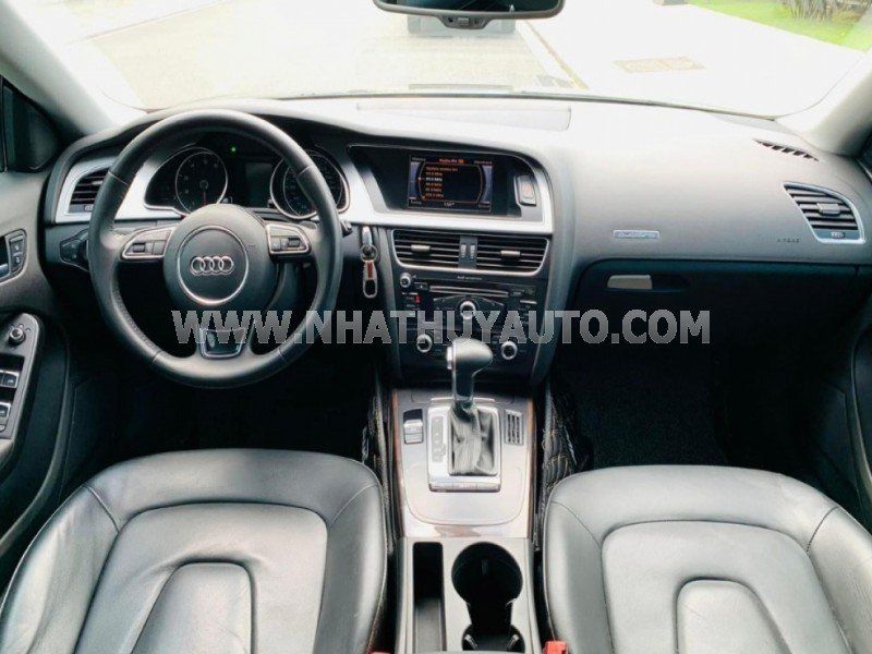 Audi A5 2015 - Màu đen, xe nhập, giá cực tốt