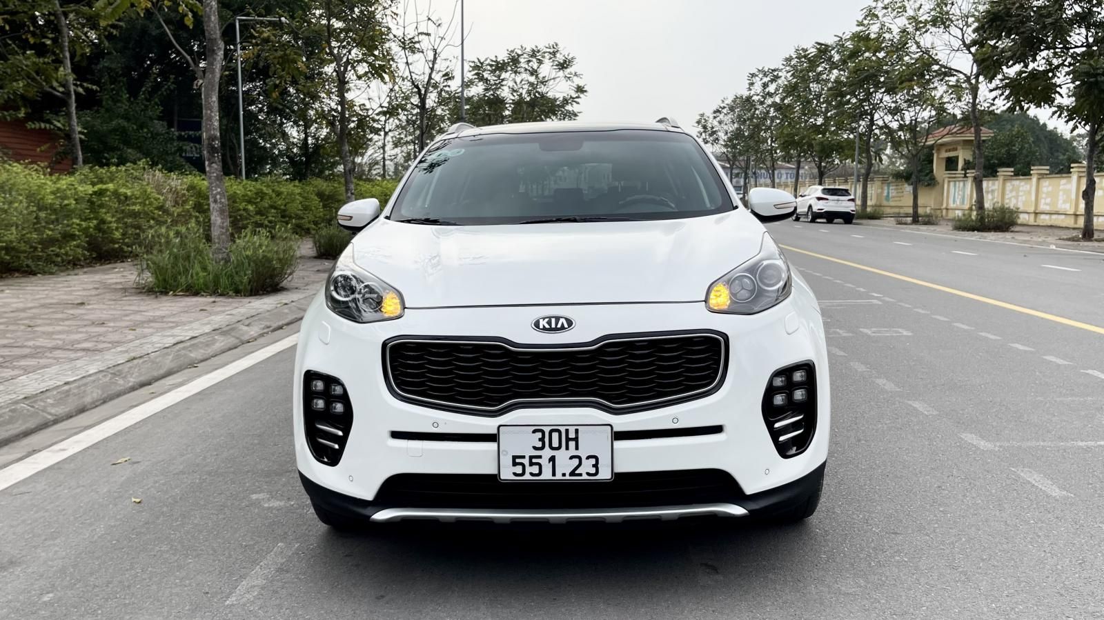 Kia Sportage 2015 - Màu trắng, giá ưu đãi