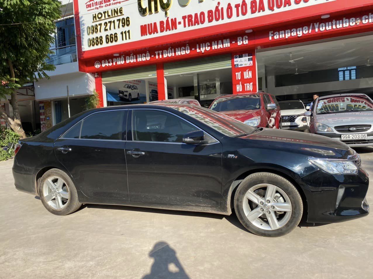 Toyota Camry 2017 - Màu đen, xe nhập