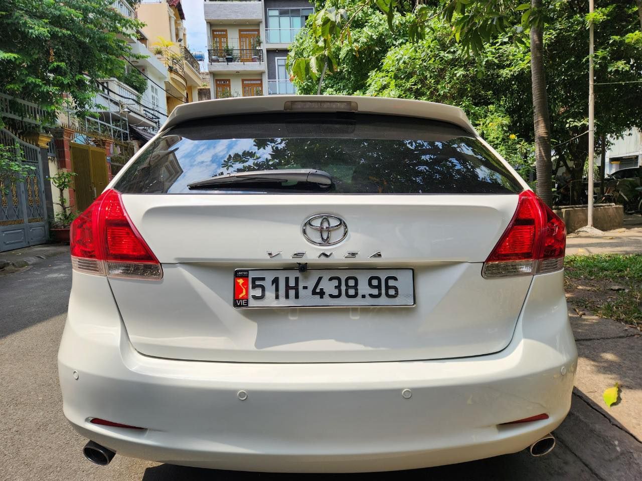 Toyota Venza 2009 - AT 3.5L màu trắng camay, bản full option, gia đình sử dụng mới 95%