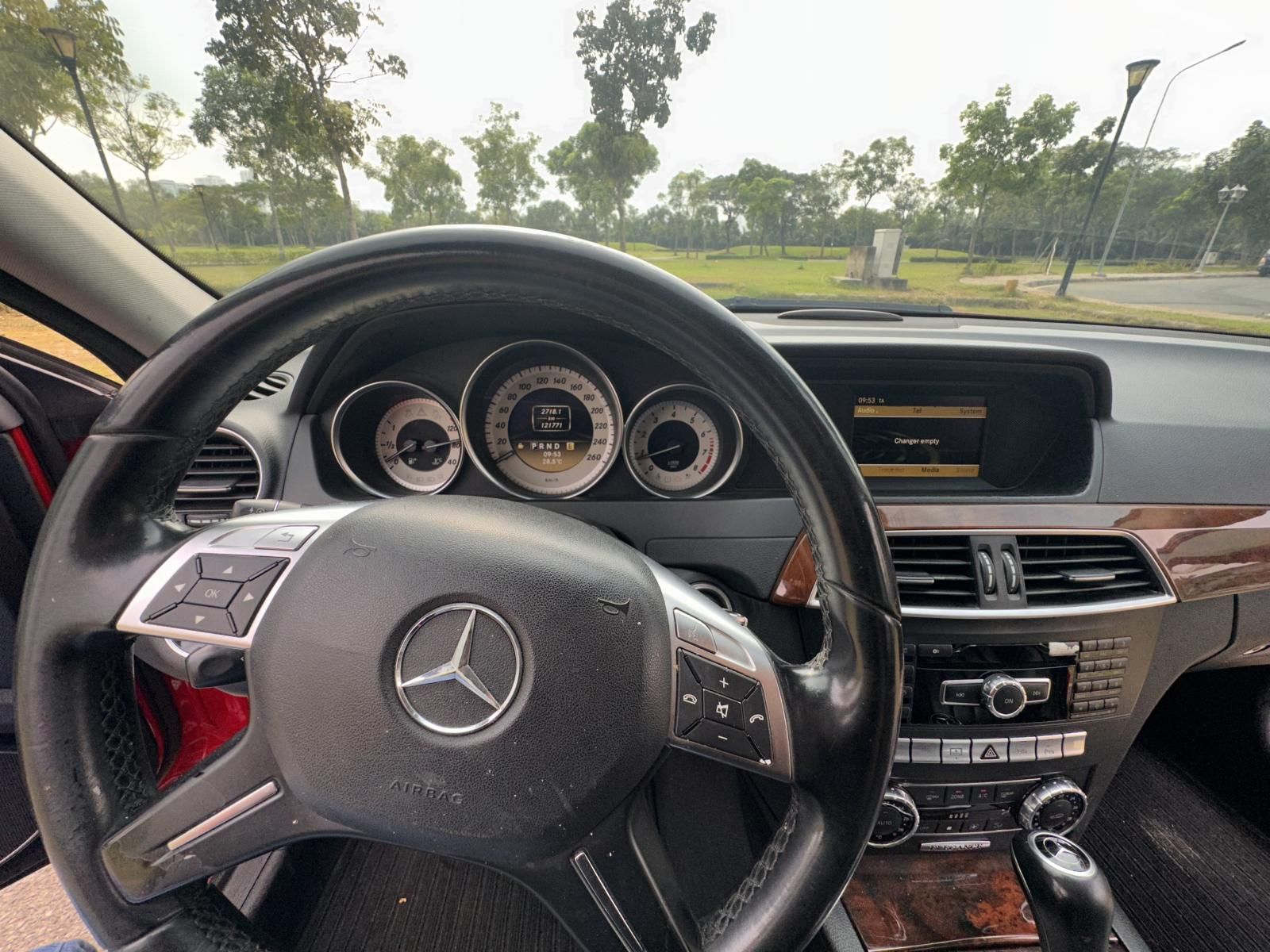 Mercedes-Benz C 250 2013 - Siêu lướt - Xe đã kiểm định chất lượng 110 hạng mục - Cam kết chất lượng. Báo giá tốt khách thiện chí