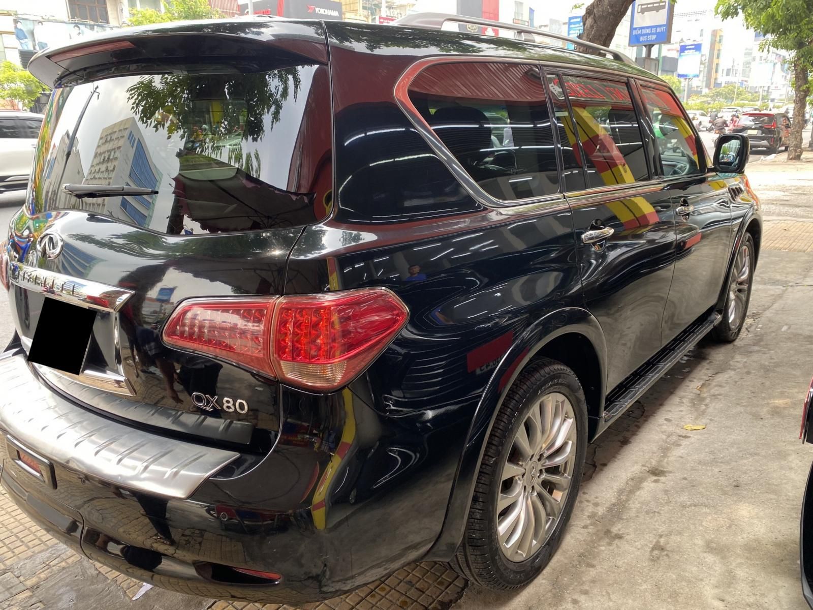 Infiniti QX80 2016 - Màu đen, giá tốt