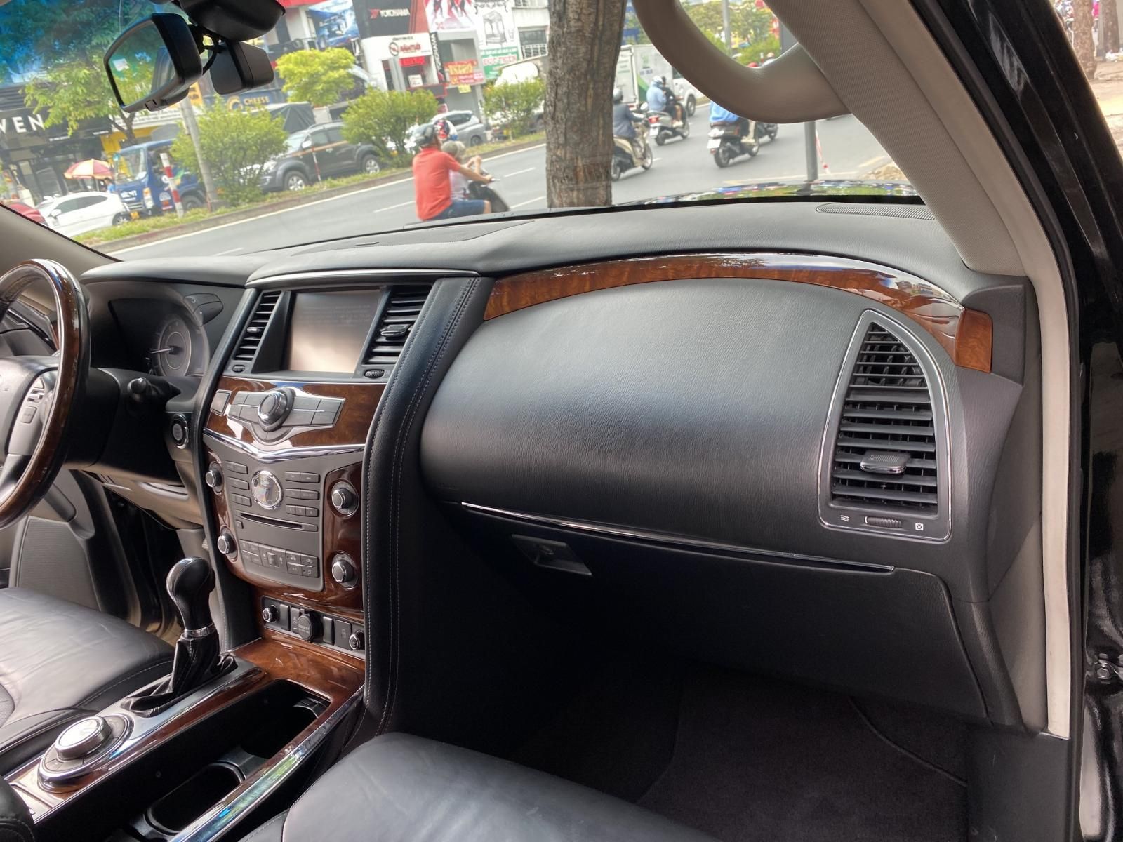 Infiniti QX80 2015 - Khủng long hạng thương gia model 2016