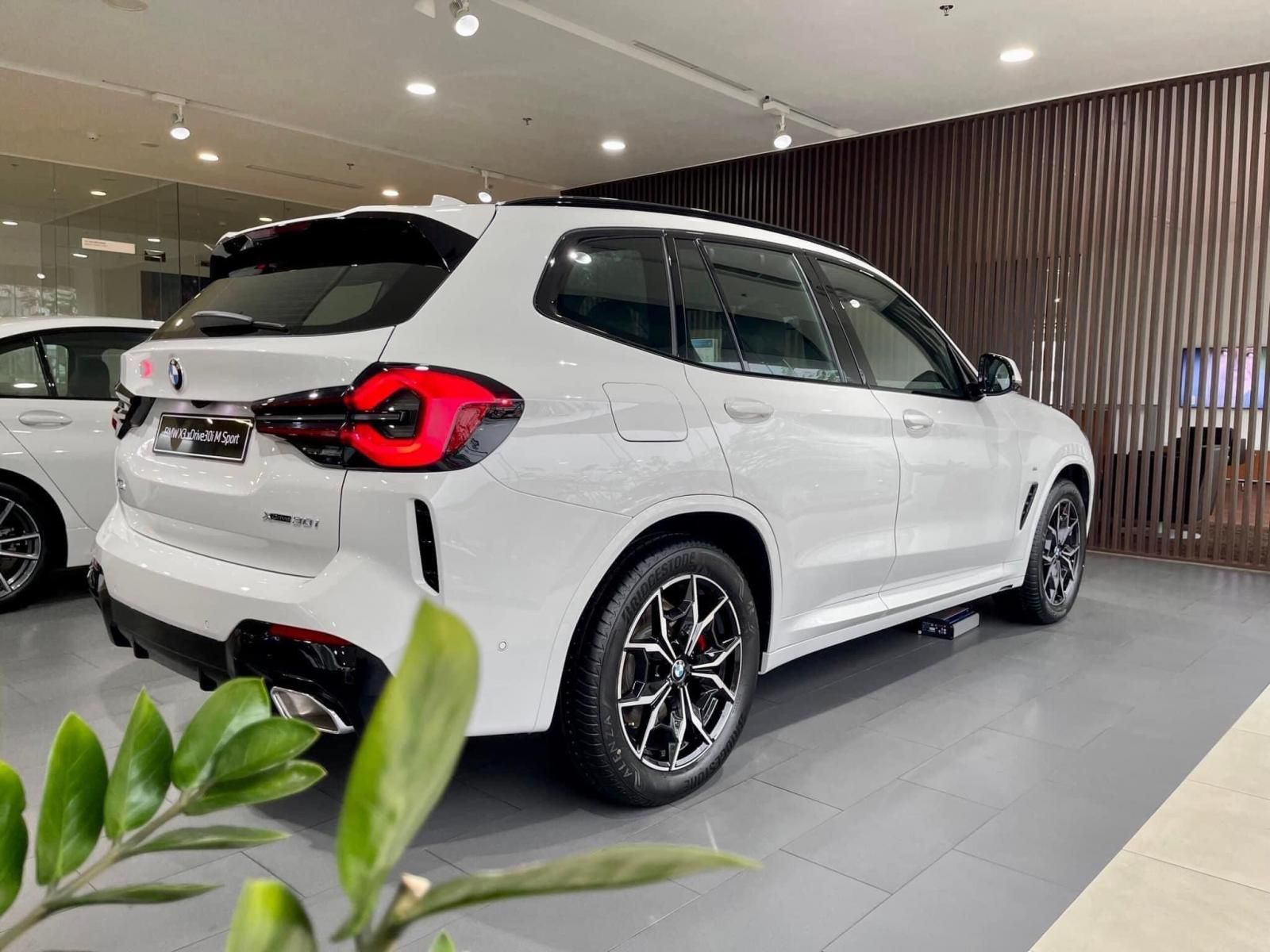 BMW X3 2022 - Msport LCI 2023, ưu đãi khai xuân lên đến 110tr, quà tặng vô vàn theo xe