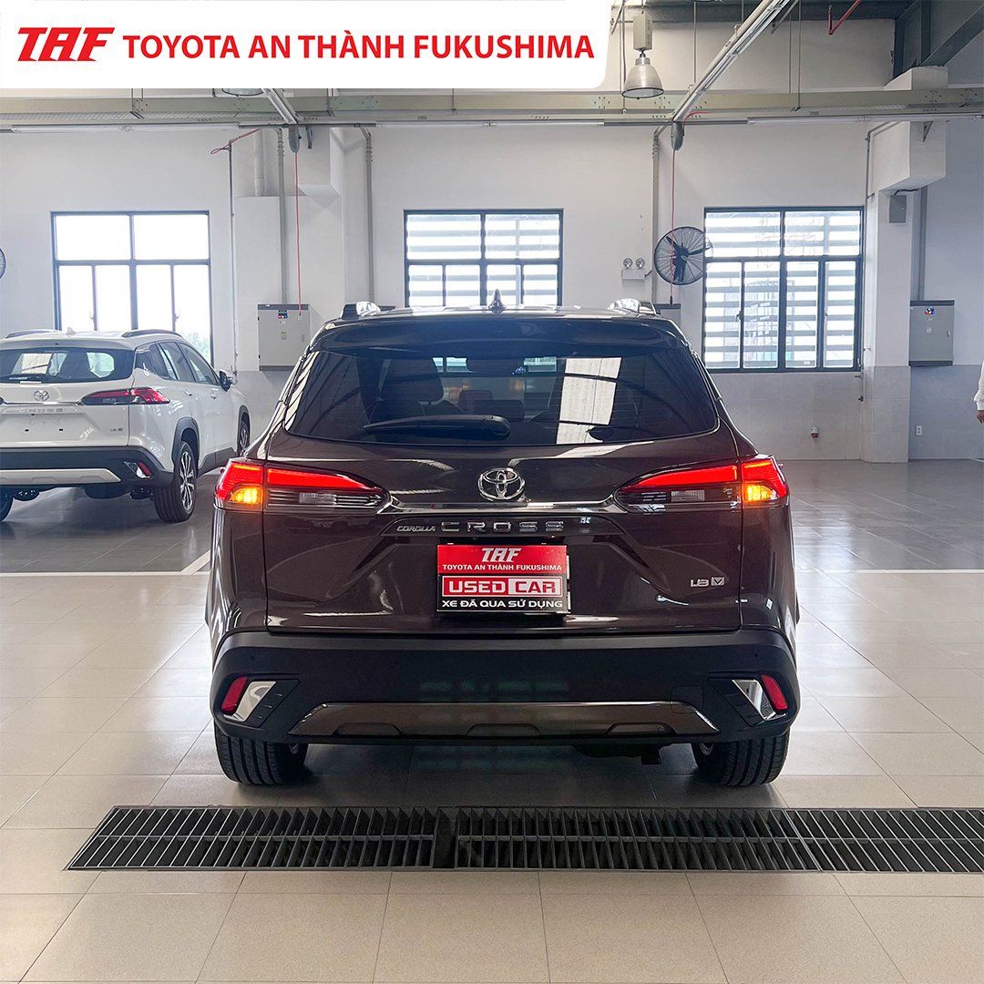 Toyota Corolla Cross 2021 - Xe lướt, màu ghi