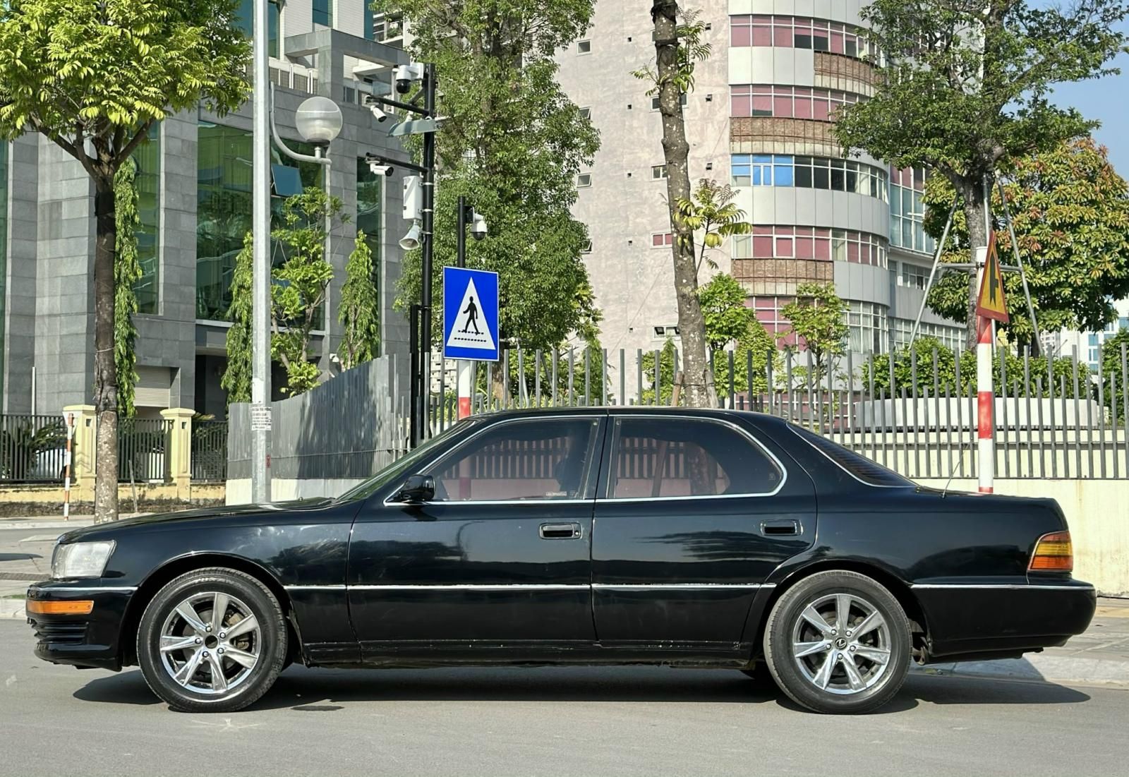 Lexus LS 400 1990 - Cần bán lại xe giá cực tốt