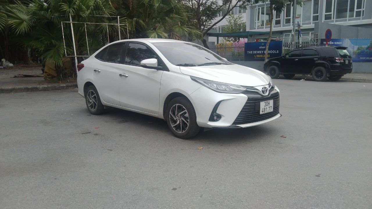 Toyota Vios 2022 - Biển kép tại Hà Nội