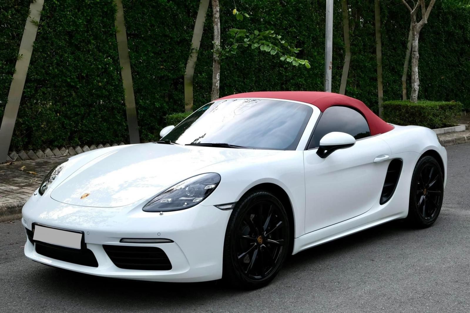 Porsche 718 2021 - Cần bán xe màu trắng