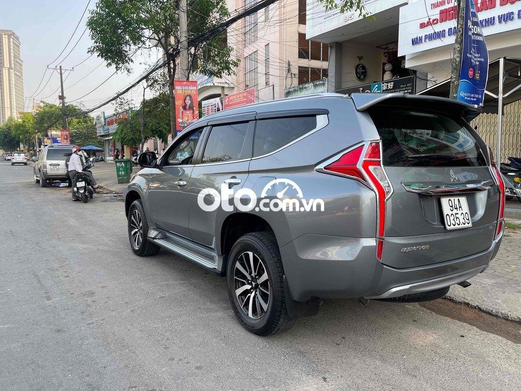 Mitsubishi Pajero Sport   2.4D AT 2018 xe gia đình 2018 - Mitsubishi Pajero Sport 2.4D AT 2018 xe gia đình