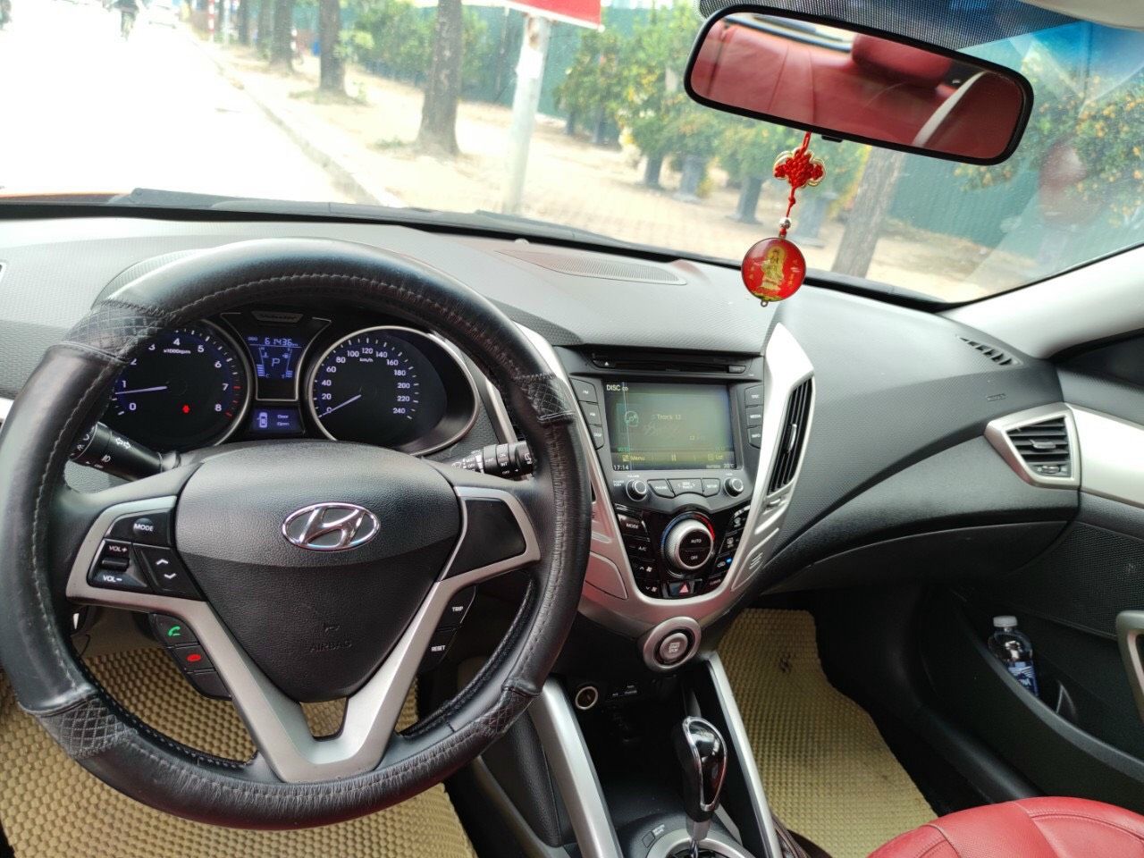 Hyundai Veloster 2011 - Giá 375tr