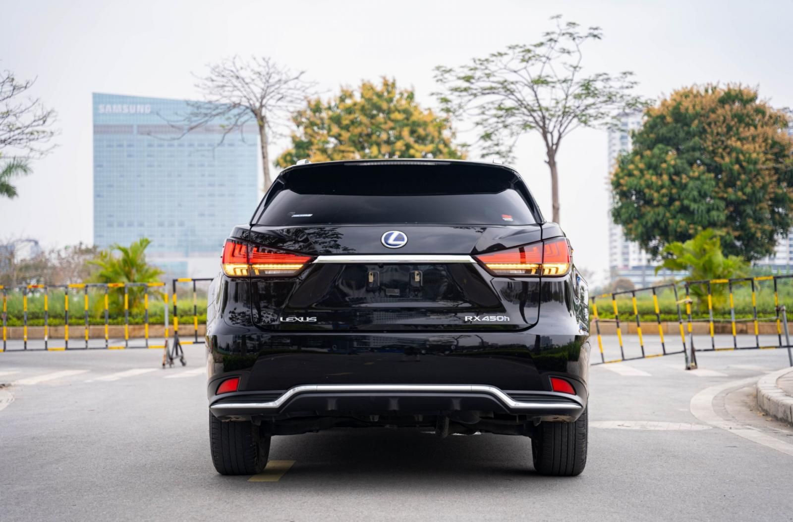 Lexus RX 450 2021 - Cần bán xe đăng ký lần đầu 2021 xe nhập giá chỉ 3 tỷ 990tr