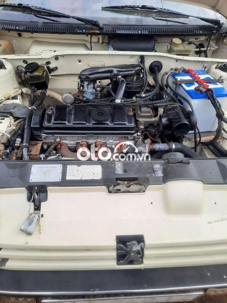 Peugeot 405 xe cổ  cho anh em trải nghiệm. 2005 - xe cổ Peugeot cho anh em trải nghiệm.