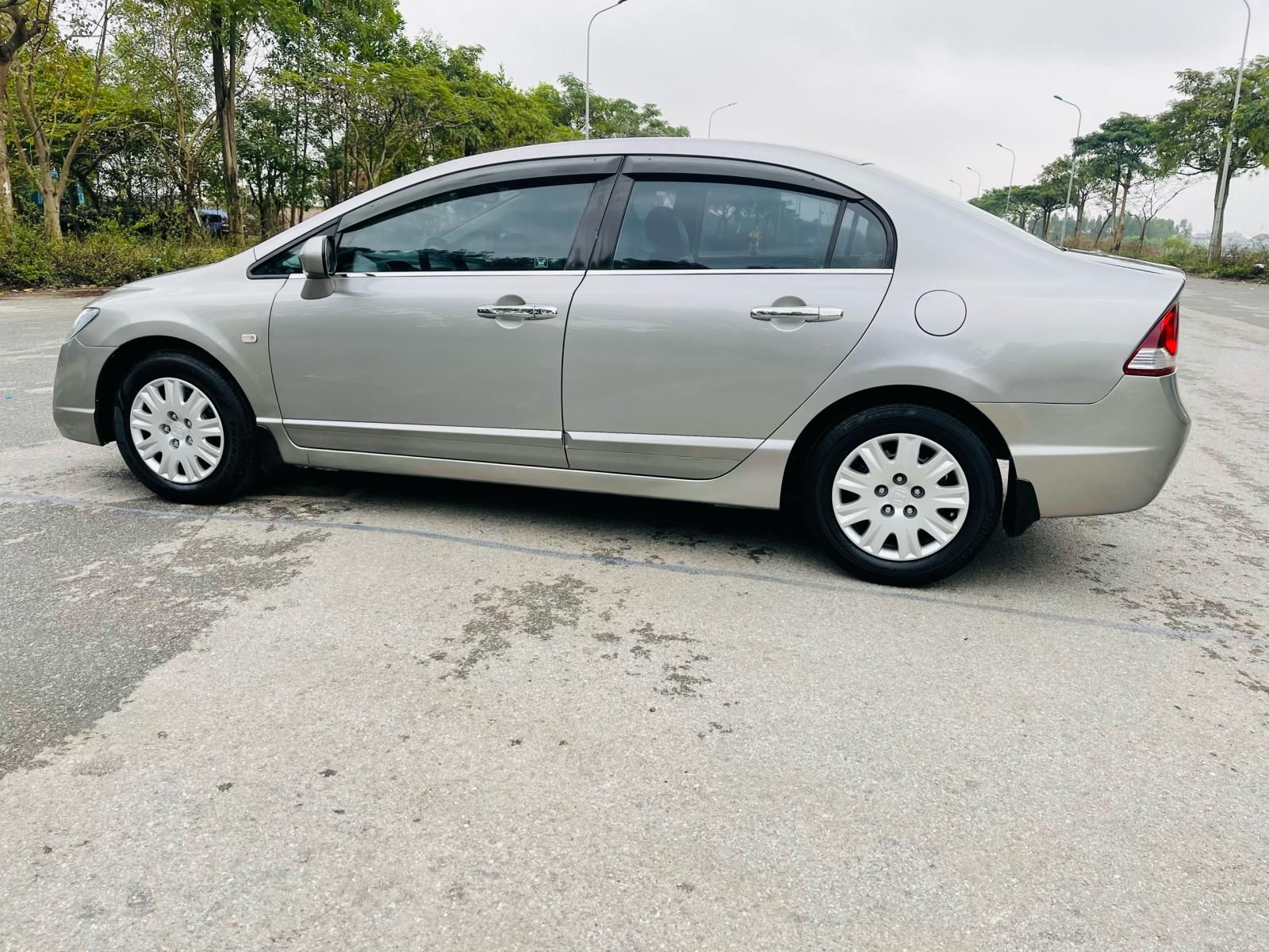 Honda Civic 2009 - Cần bán xe đăng ký 2009, chính chủ, giá tốt