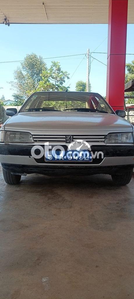 Peugeot 405 Cần bán xe  hoạt động tốt đăng kiểm dài 1990 - Cần bán xe Peugeot hoạt động tốt đăng kiểm dài