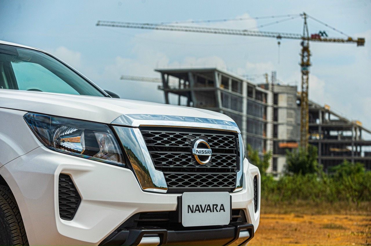 Nissan Navara 2023 - khuyến mãi cực khủng