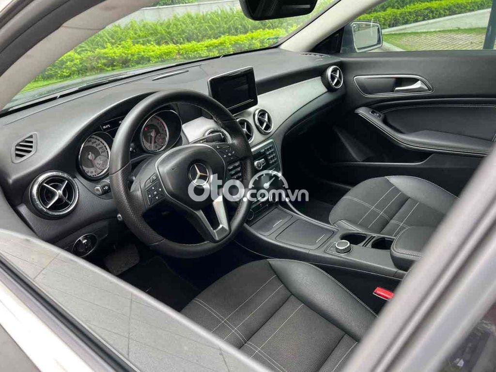 Mercedes-Benz A200 Mercedes CLA200 model 2015 đi ít 2014 - Mercedes CLA200 model 2015 đi ít