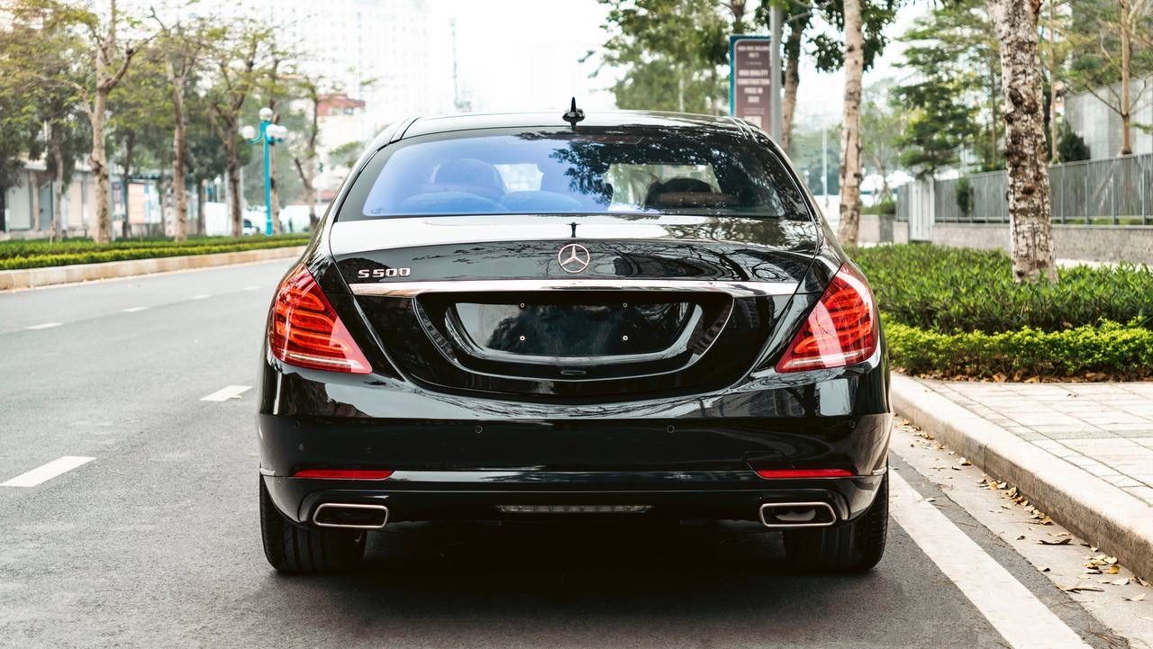 Mercedes-Benz 2015 - Model 2016