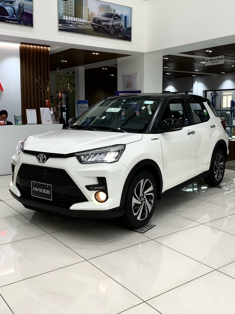 Toyota Raize 2022 - Thanh lý lô xe 2022 giá chỉ từ 520 triệu