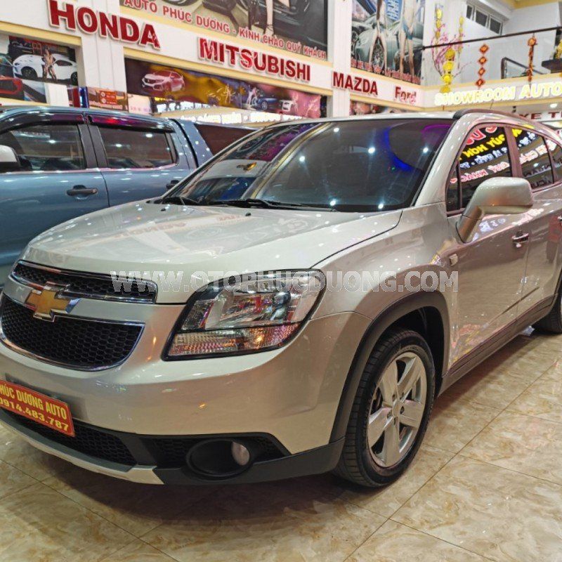 Chevrolet Orlando 2012 - Màu bạc, giá chỉ 320 triệu