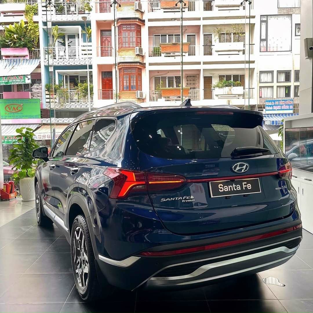 Hyundai Santa Fe 2022 - Giảm cực sâu 185 triệu + full phụ kiện xe + trả trước chỉ từ 340 triệu nhận xe về ngay