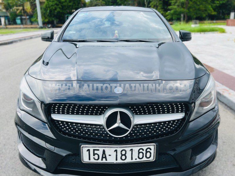 Mercedes-Benz CLA 250 2014 - Màu đen, xe nhập số tự động giá cạnh tranh
